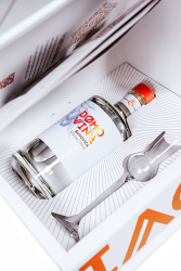 Domovina Slivovica Kniha + poh�r 52% 0,7l (dar�ekov� balenie kazeta)