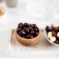 SLOWLANDIA � Mandle v tmavej �okol�de 100 - 250 g