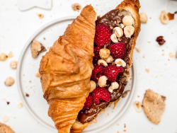 Slowtella � Lieskovcovo-kakaov� kr�m 50 - 700 g