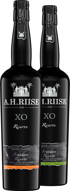 Set A.H. Riise XO Founder's Reserve Batch 5 + Batch 6 (set 1 x 0.7 l, 1 x 0.7 l)